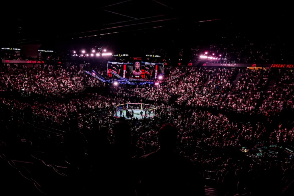 UFC 331 på TV og stream: Sådan ser du Van mod Pantoja 2 i Danmark