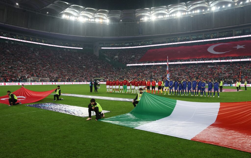 Italien – Tyrkiet på tv: Tyrkerne er pisket til sejr